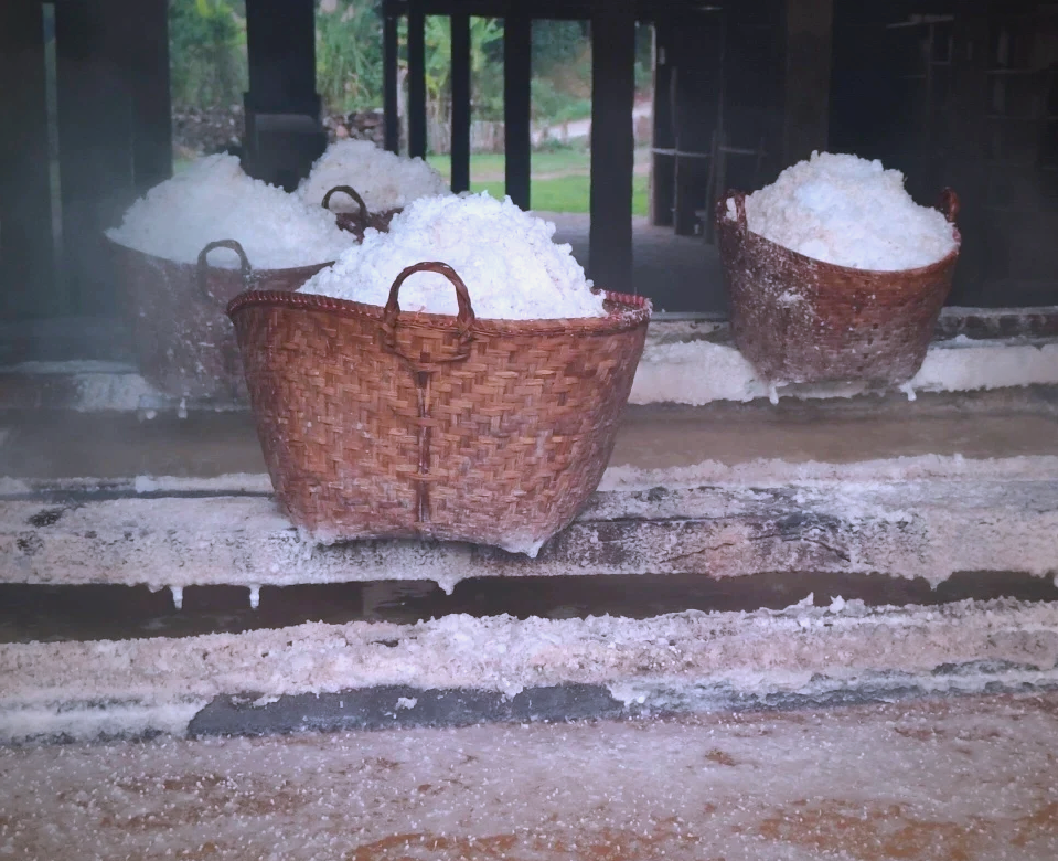 �������ƾ���